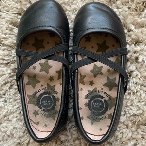 Livie & Luca Black flats